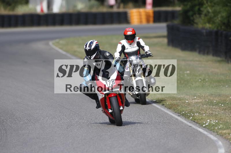 /37 09.08.2026  Pluess Motosport ADR/Einsteiger/178